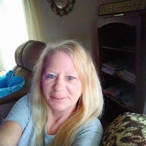 Meet your Posher, Nina